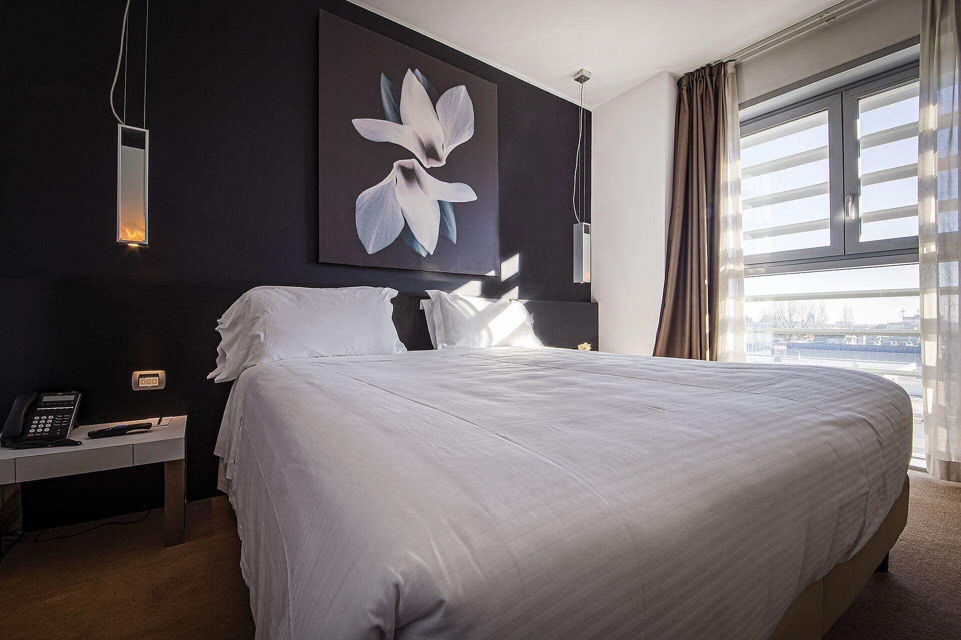 Hotel For You Чернуско-суль-Навильо Экстерьер фото